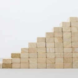 Come scegliere il migliore allestitore per i tuoi stand fieristici